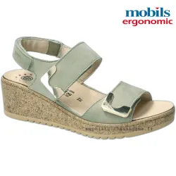 Mobils Nawel Kaki nu-pied