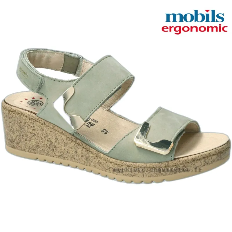 Mobils Nawel Kaki nu-pied