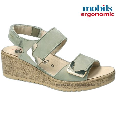 Mobils Nawel Kaki nu-pied